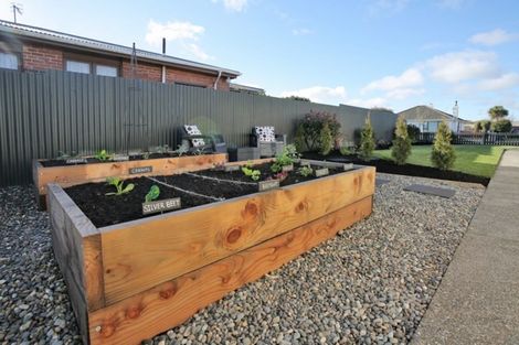 Photo of property in 195 Princes Street, Strathern, Invercargill, 9812