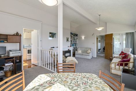 Photo of property in 1 Huia Street, Waikanae, 5036