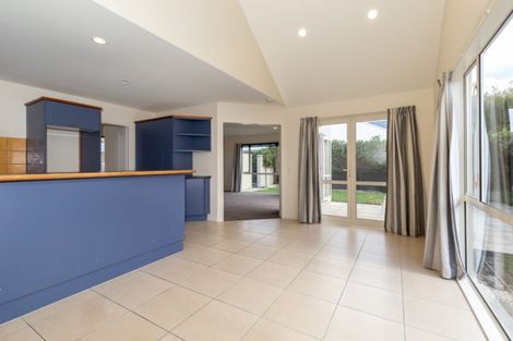 Photo of property in 1/10 Coniston Avenue, Ilam, Christchurch, 8041