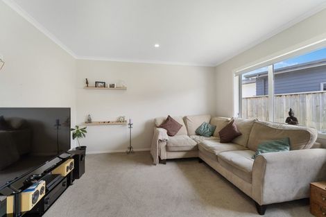 Photo of property in 5 Kingi Te Ahoaho Place, Otaki, 5512