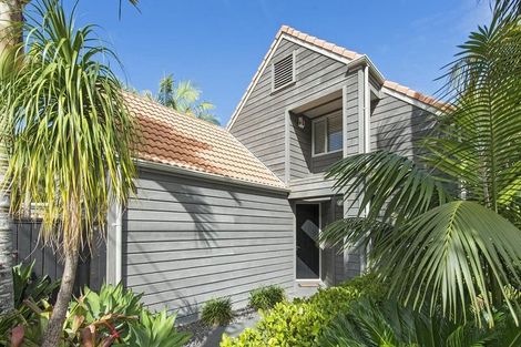 Photo of property in 2/26 Comins Crescent, Mission Bay, Auckland, 1071