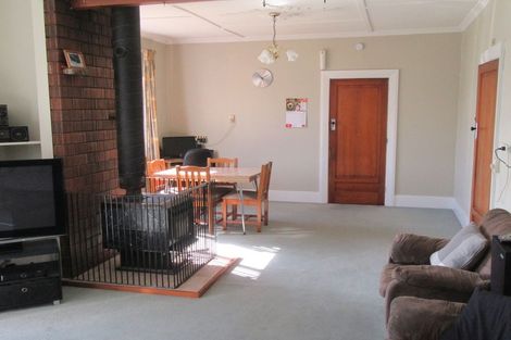 Photo of property in 30 Coronation Street, Waimate, 7924