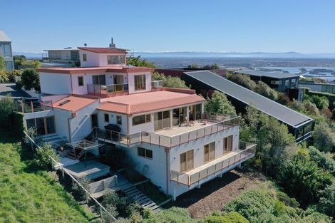 Photo of property in 7 Craigieburn Lane, Mount Pleasant, Christchurch, 8081