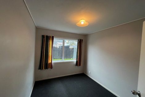 Photo of property in 2/54 Awamutu Grove, Waiwhetu, Lower Hutt, 5010