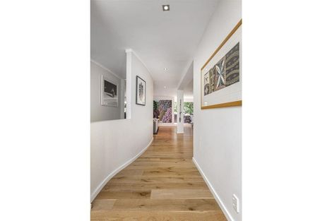 Photo of property in 35 Portland Road, Remuera, Auckland, 1050