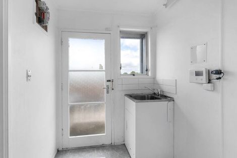 Photo of property in 49 Hyperion Drive, Randwick Park, Auckland, 2105