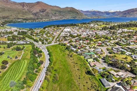 Photo of property in 14 Rob Roy Lane, Wanaka, 9305