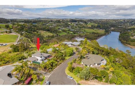 Photo of property in 37 Rarere Terrace, Kerikeri, 0230
