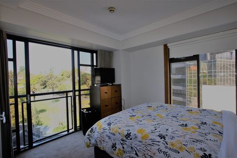 Photo of property in The Metropolis Apartments, 2912/1 Courthouse Lane, Auckland Central, Auckland, 1010
