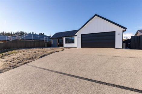 Photo of property in 8 Cumberland Road, Lower Shotover, Queenstown, 9304