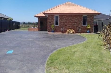 Photo of property in 37 Mcnaughton Place, Onekawa, Napier, 4110