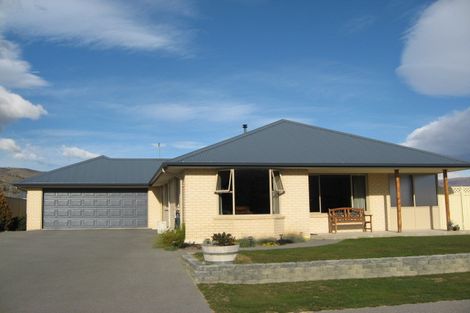 Photo of property in 33 Fenwick Crescent, Cromwell, 9310