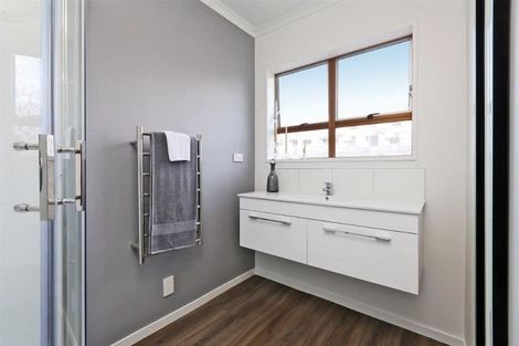 Photo of property in 2/508 Avenue Road East, Hastings, 4122