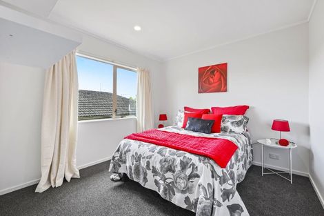 Photo of property in 19b Landow Place, Henderson, Auckland, 0612