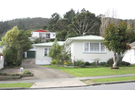 Photo of property in 59 Horoeka Street, Stokes Valley, Lower Hutt, 5019