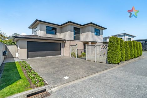 Photo of property in 8a Glen Iris Grove, Woburn, Lower Hutt, 5010