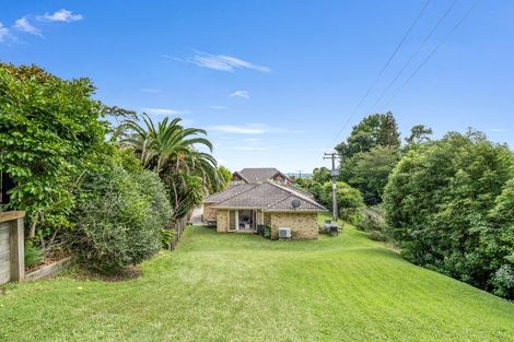 Photo of property in 8 Libra Place, Kawaha Point, Rotorua, 3010