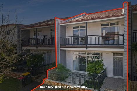 Photo of property in 7/44 Carlos Drive, Flat Bush, Auckland, 2016