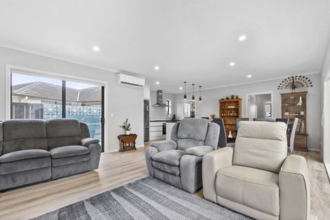 Photo of property in 13/15 Onukutara Place, Huntington, Hamilton, 3281