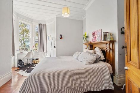 Photo of property in 11 Terrace Gardens, Te Aro, Wellington, 6011