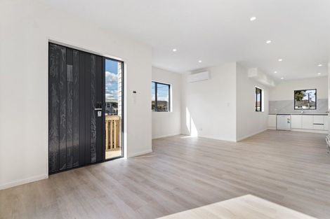 Photo of property in 2d Clutha Crescent, Clover Park, Auckland, 2023