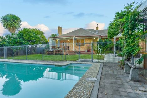 Photo of property in 17 Bailey Avenue, Claudelands, Hamilton, 3214