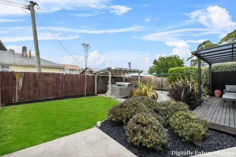 Photo of property in 7 Mchaffies Place, Wainoni, Christchurch, 8061