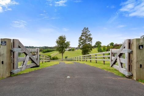 Photo of property in 51 Glenmore Road, Coatesville, Albany, 0793