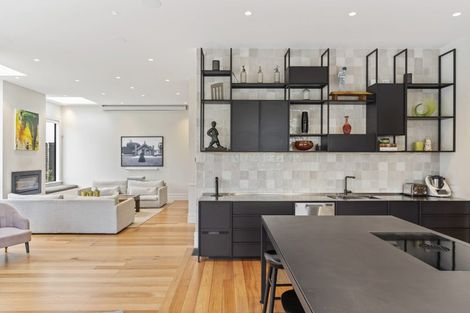 Photo of property in 50 Sarsfield Street, Herne Bay, Auckland, 1011