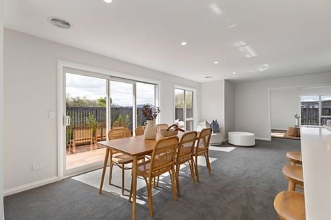 Photo of property in 109 Freedom Drive, Kelvin Grove, Palmerston North, 4470