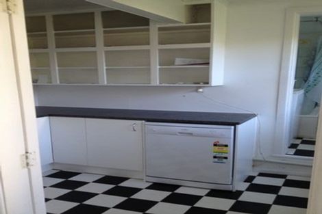 Photo of property in 7a Hawker Street, Mount Victoria, Wellington, 6011