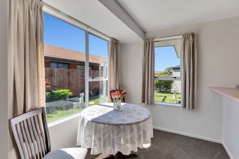 Photo of property in 13b Thornhill Place, Sockburn, Christchurch, 8042