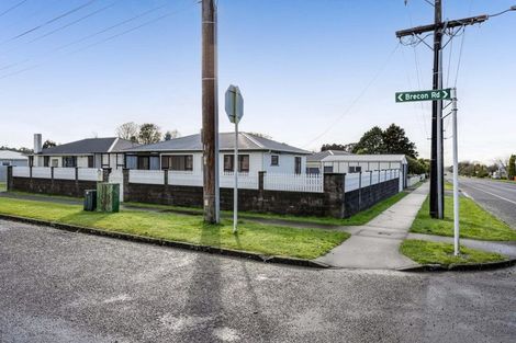 Photo of property in 102 Brecon Road, Stratford, 4332