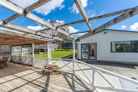 Photo of property in 50 Athena Drive, Totara Vale, Auckland, 0629