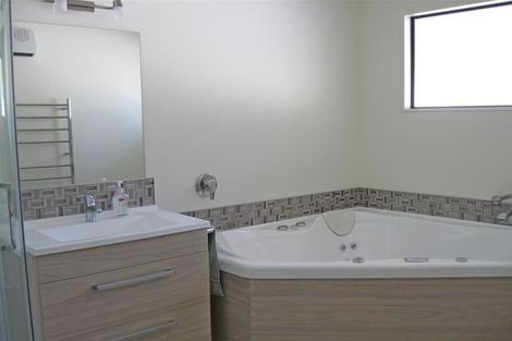 Photo of property in 48a Percy Street, Blenheim, 7201