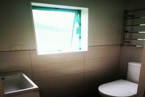 Photo of property in 9 Claresholm Place, Mangere Bridge, Auckland, 2022