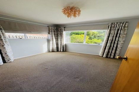 Photo of property in 3/74 West Coast Road, Glen Eden, Auckland, 0602