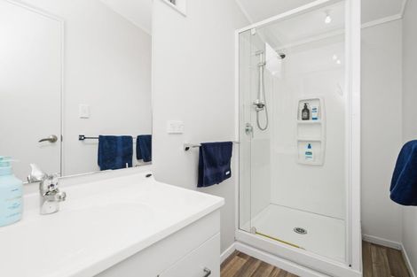 Photo of property in 8 Ringer Avenue, Matapouri, Whangarei, 0173