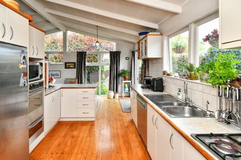 Photo of property in 19 Marybeth Place, Rosehill, Papakura, 2113