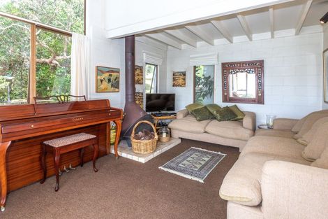 Photo of property in 1485 Wyuna Bay Road, Wyuna Bay, Coromandel, 3581