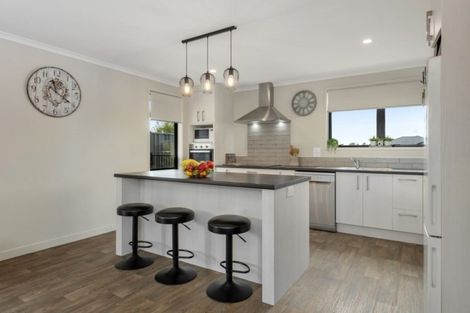 Photo of property in 54 Te Ranga Memorial Drive, Pyes Pa, Tauranga, 3112