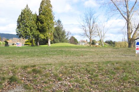 Photo of property in 61 Lisland Drive, Kinloch, Taupo, 3377