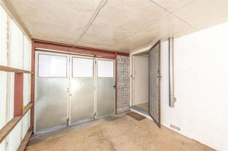 Photo of property in 1a Sydney Place, Whanganui, 4500