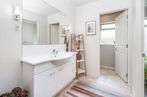 Photo of property in 72 Tawhai Place, Parahaki, Whangarei, 0112