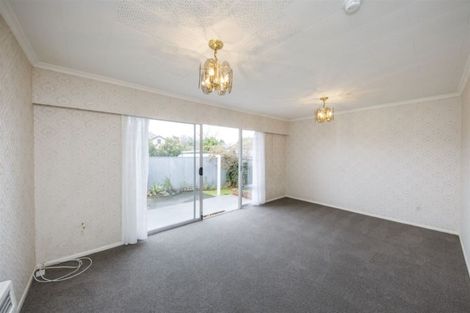 Photo of property in 35 Buick Crescent, Awapuni, Palmerston North, 4412
