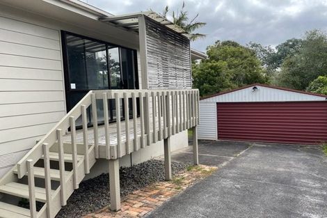 Photo of property in 104 Spinella Drive, Bayview, Auckland, 0629