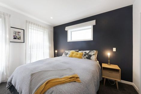 Photo of property in 2/74 Jubilee Road, Khandallah, Wellington, 6035