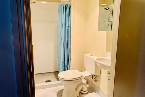 Photo of property in 5 Anzac Avenue, Dunedin Central, Dunedin, 9016