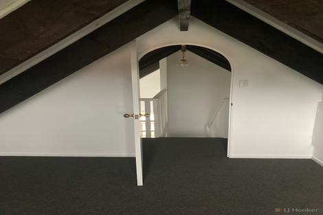 Photo of property in 20 Manse Street, Waimate, 7924