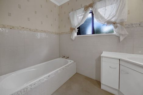 Photo of property in 89a Waihi Road, Hawera, 4610